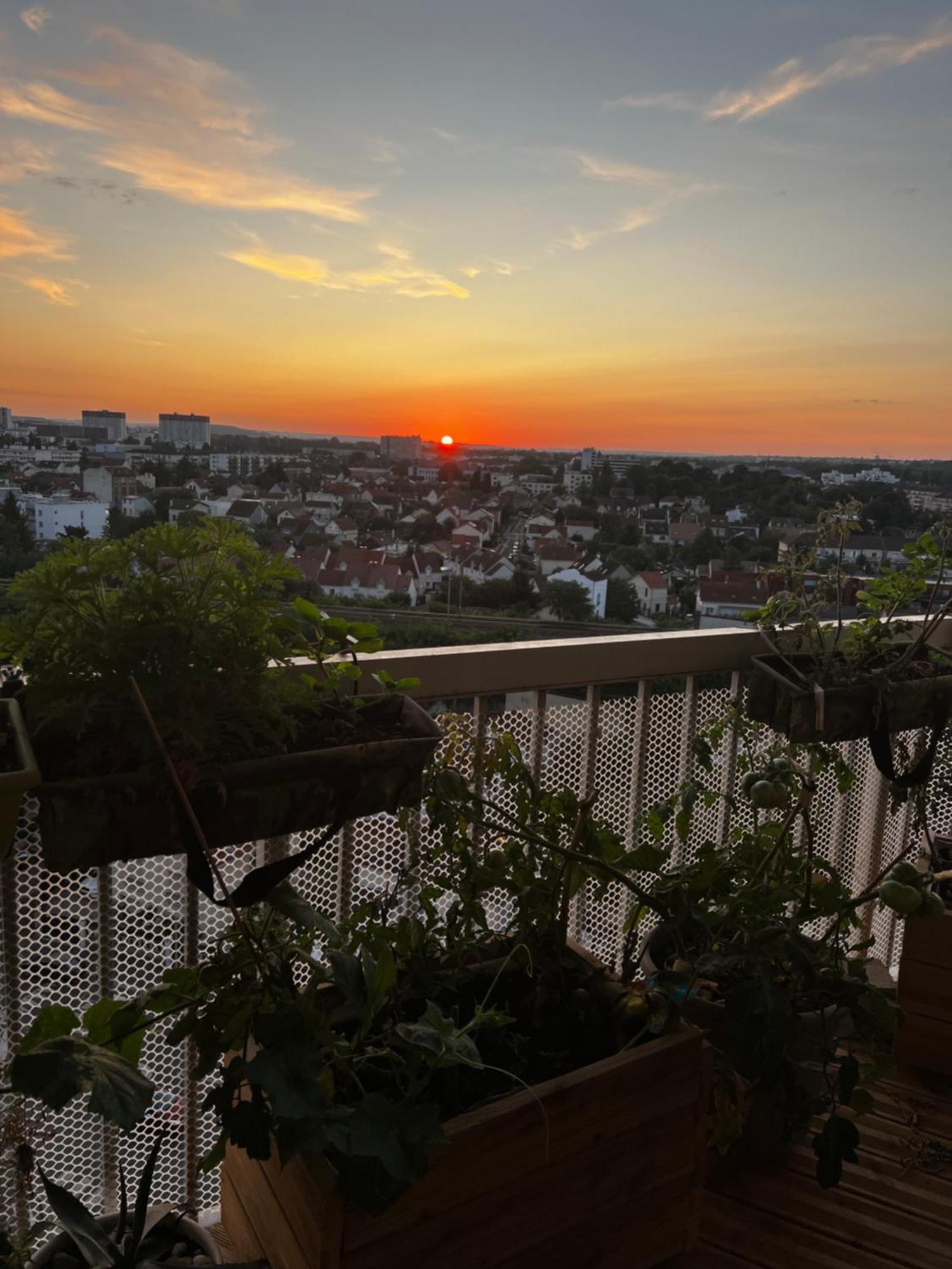 Chambre Artistique En Colocation Entre Disneyland Et Paris Neuilly-sur-Marne Exteriör bild